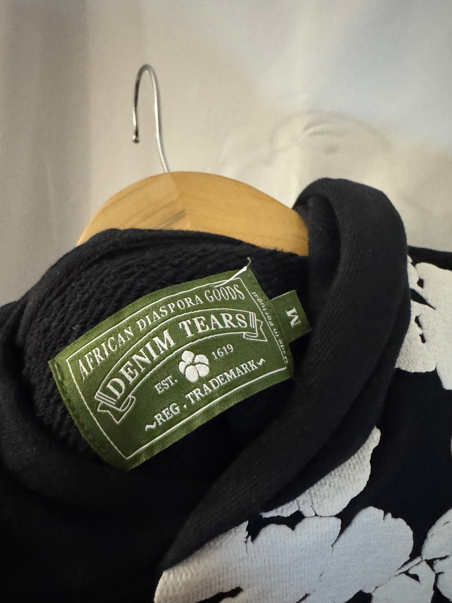 Denim Tears Black Wreath Hoodie (M)