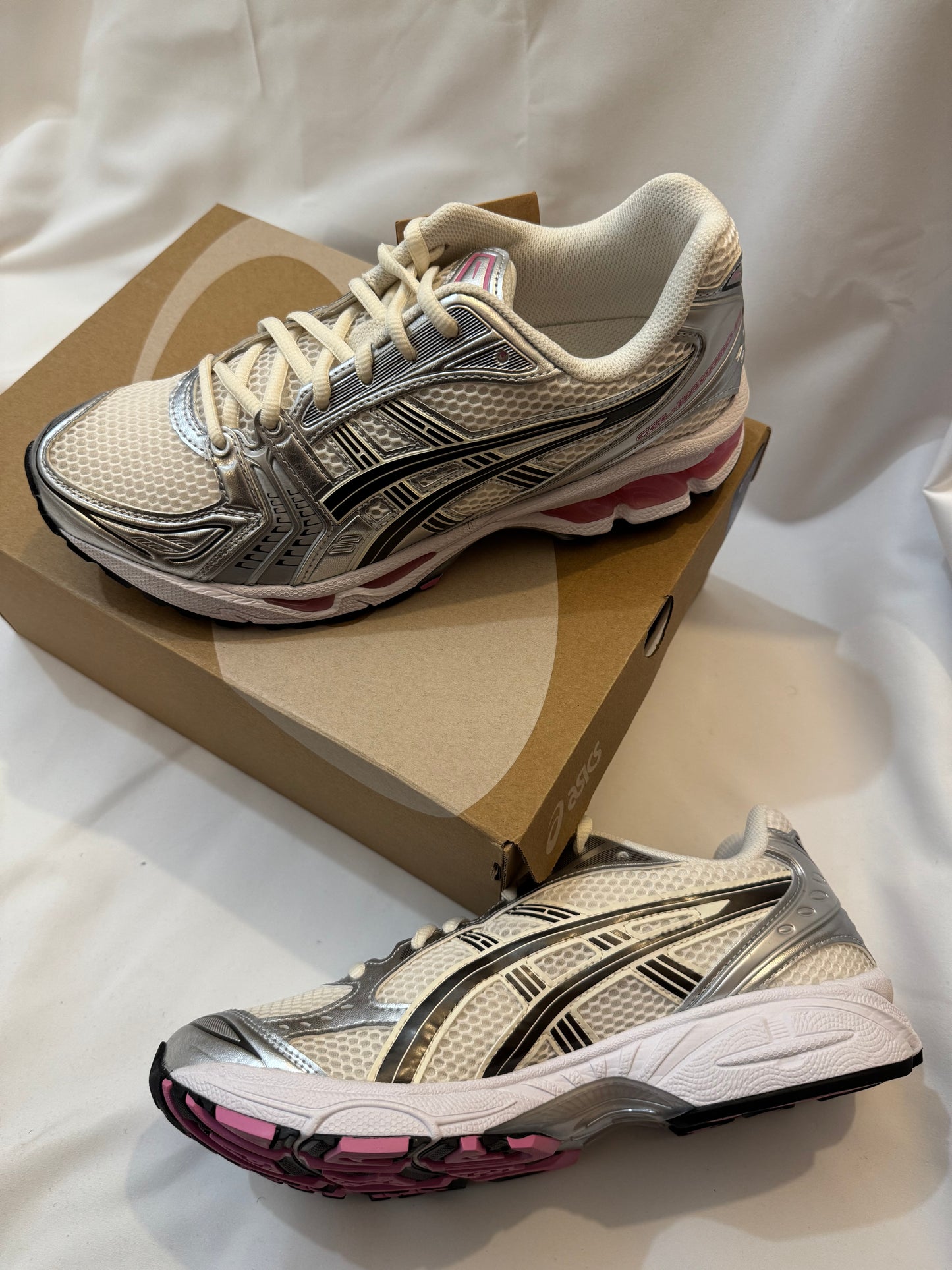 Asics Gel-Kayano 14 Cream/ Sweet Pink (39/41,5)