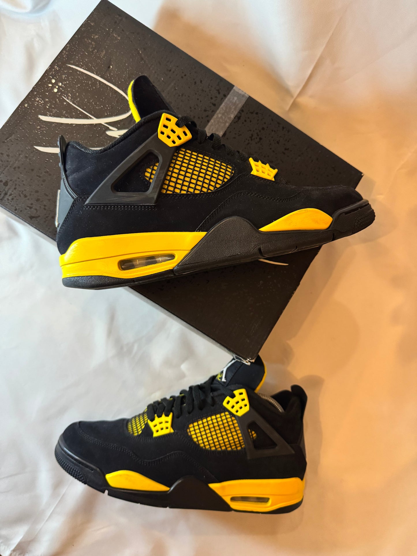Jordan 4 Retro Yellow Thunder (45,5)