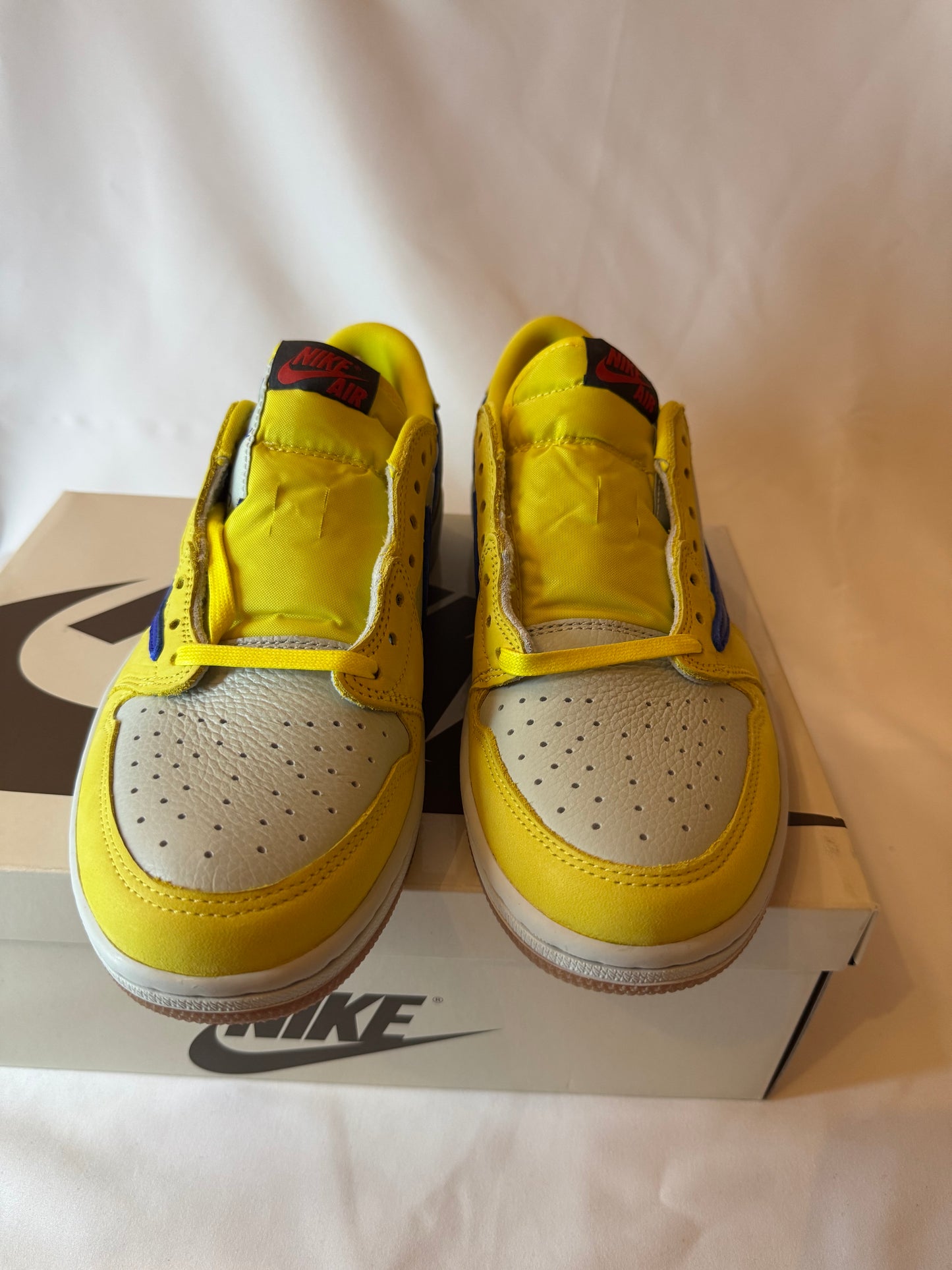 Jordan 1 rétro Low OG SP Travis Scott Canary (43)