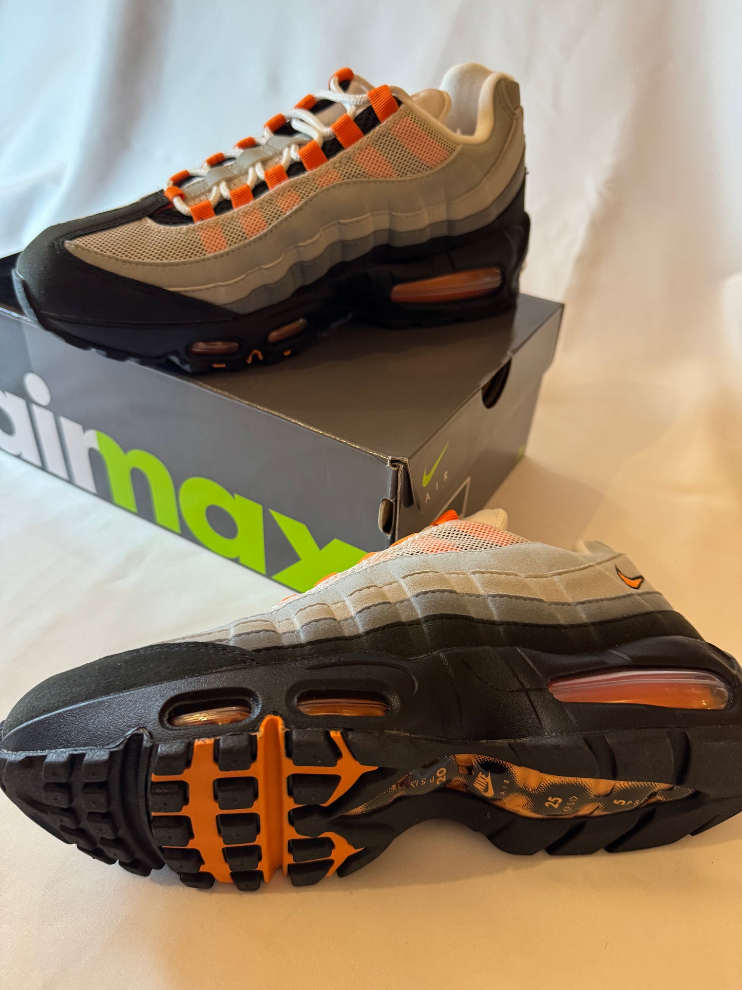Nike Air Max 95 OG Big Bubble Bright Mandarin (42)
