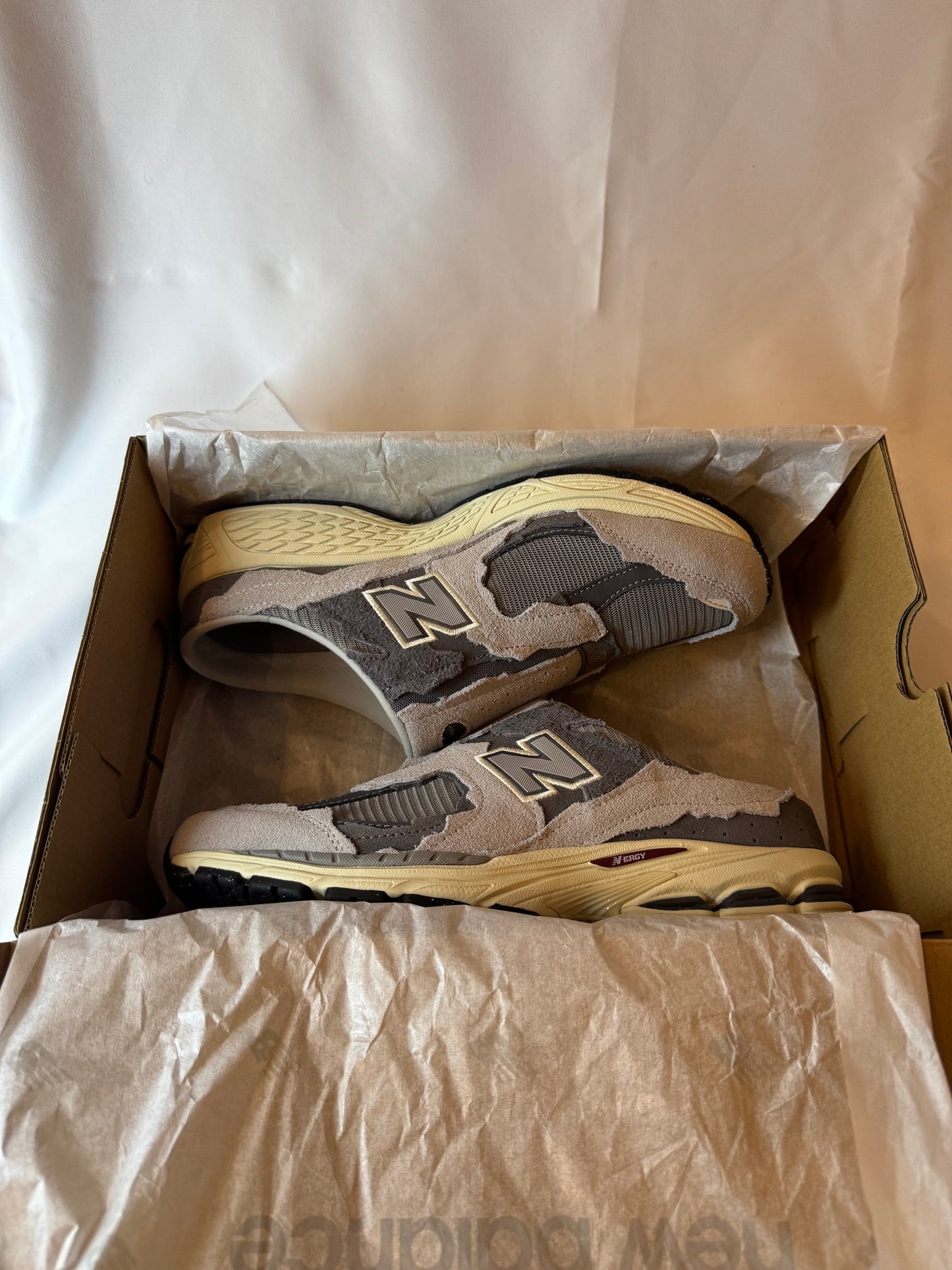 New Balance M 2002 NA (40,5/43)
