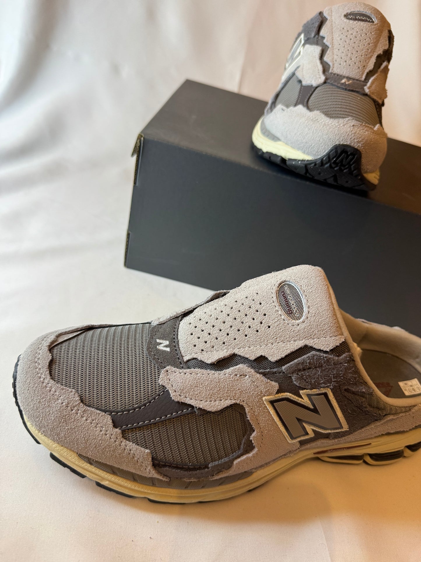 New Balance M 2002 NA (40,5/43)