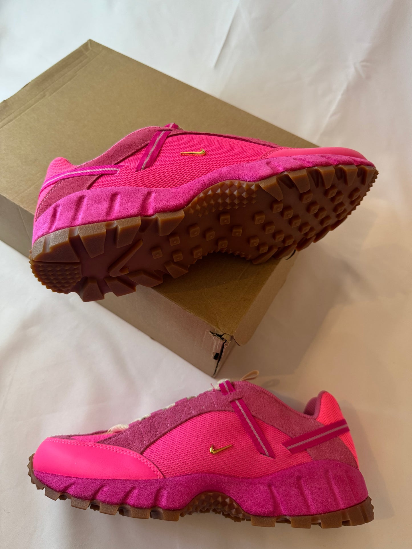 Nike Humara x Jacquemus Pink (40)