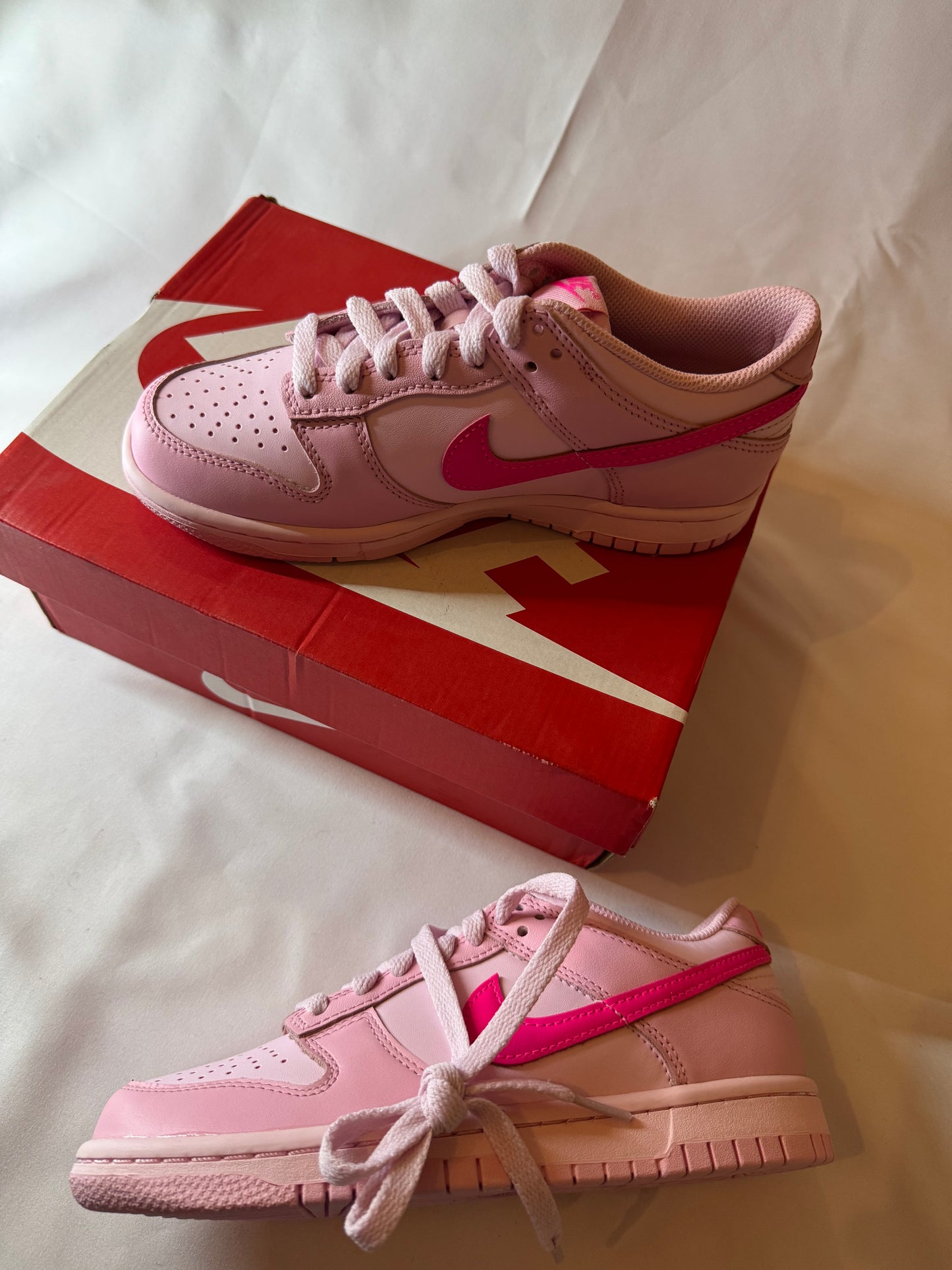 Nike Dunk Low Barbie (36)