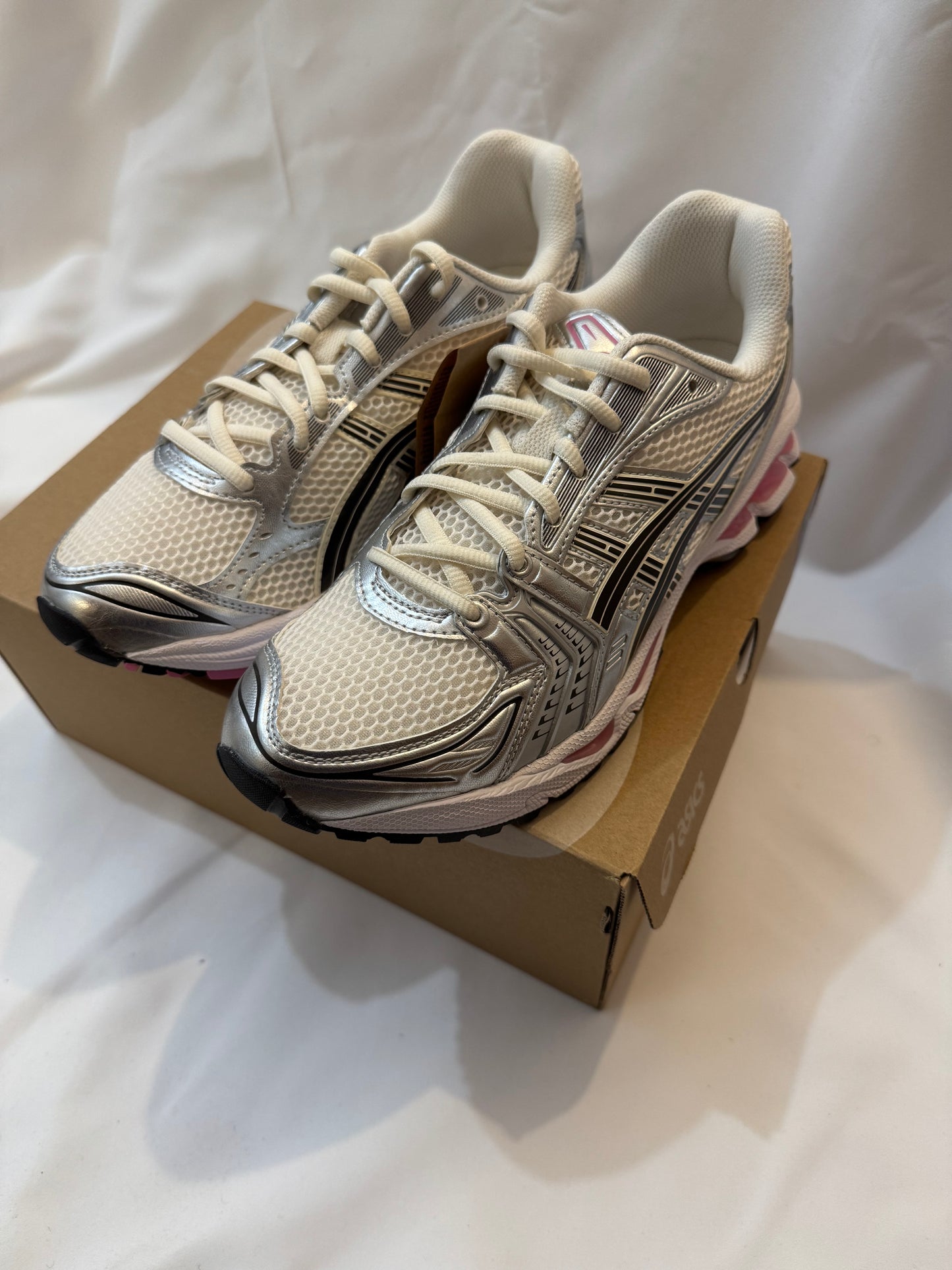 Asics Gel-Kayano 14 Cream/ Sweet Pink (39/41,5)