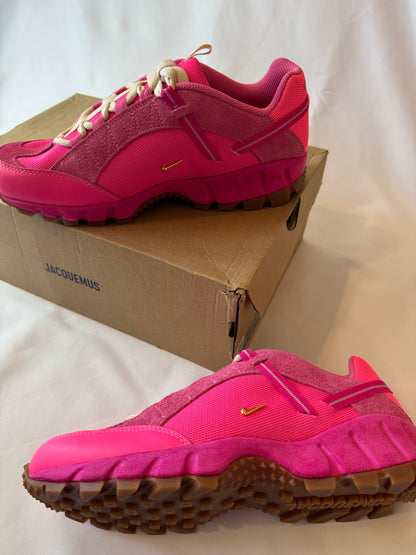 Nike Humara x Jacquemus Pink (40)