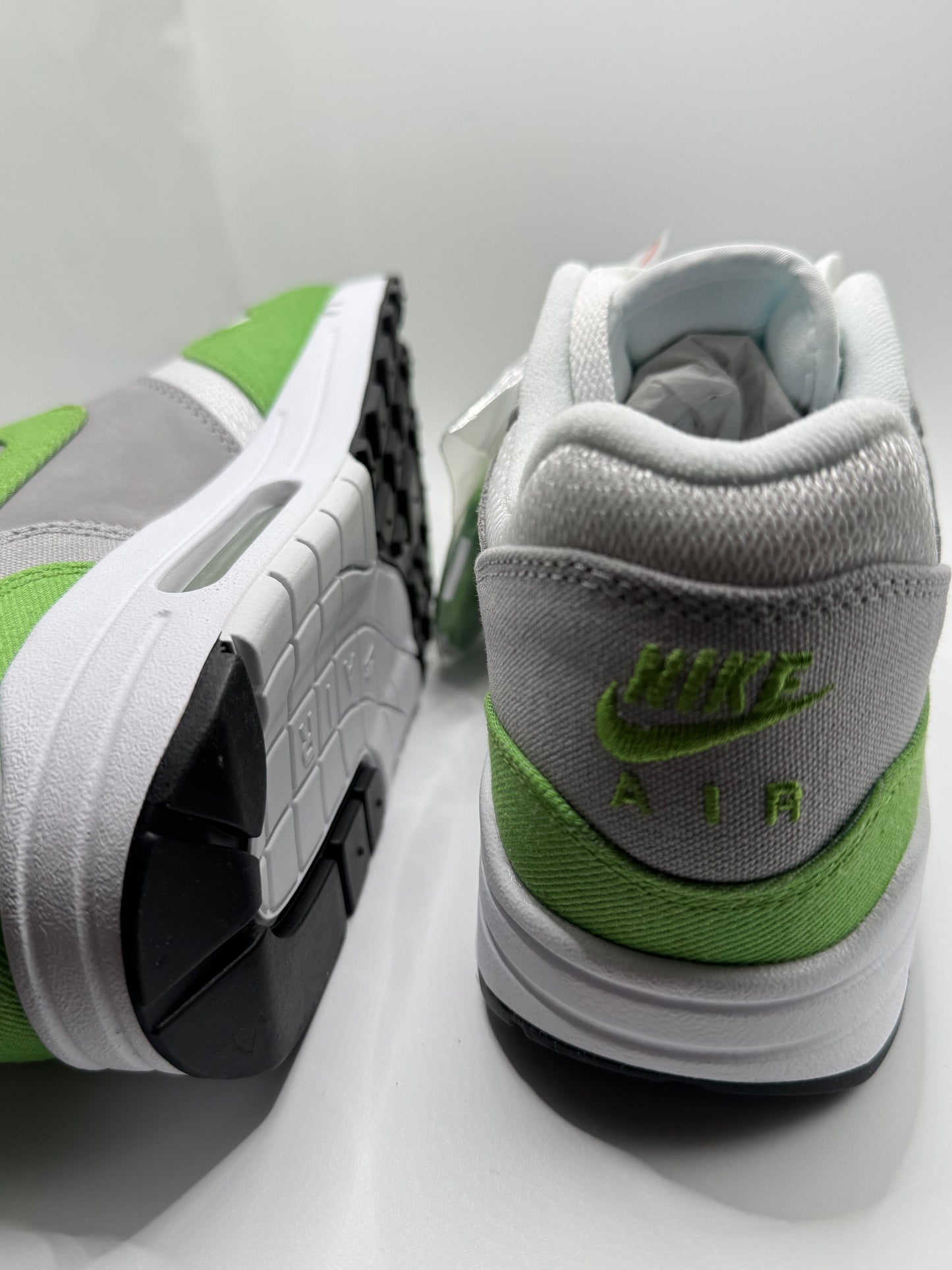 Patta x Nike Air Max 1 Chlorophyll (42)