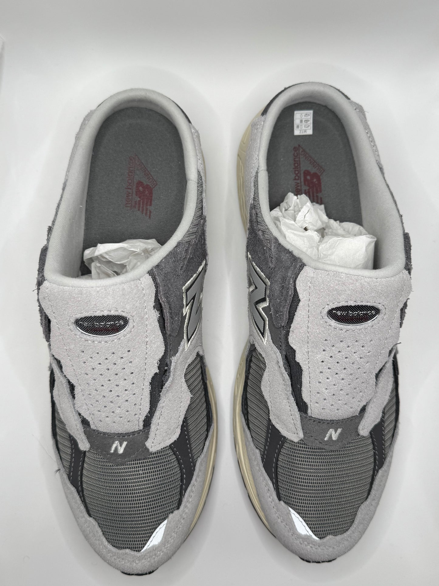 New Balance M 2002 NA (40,5/43)