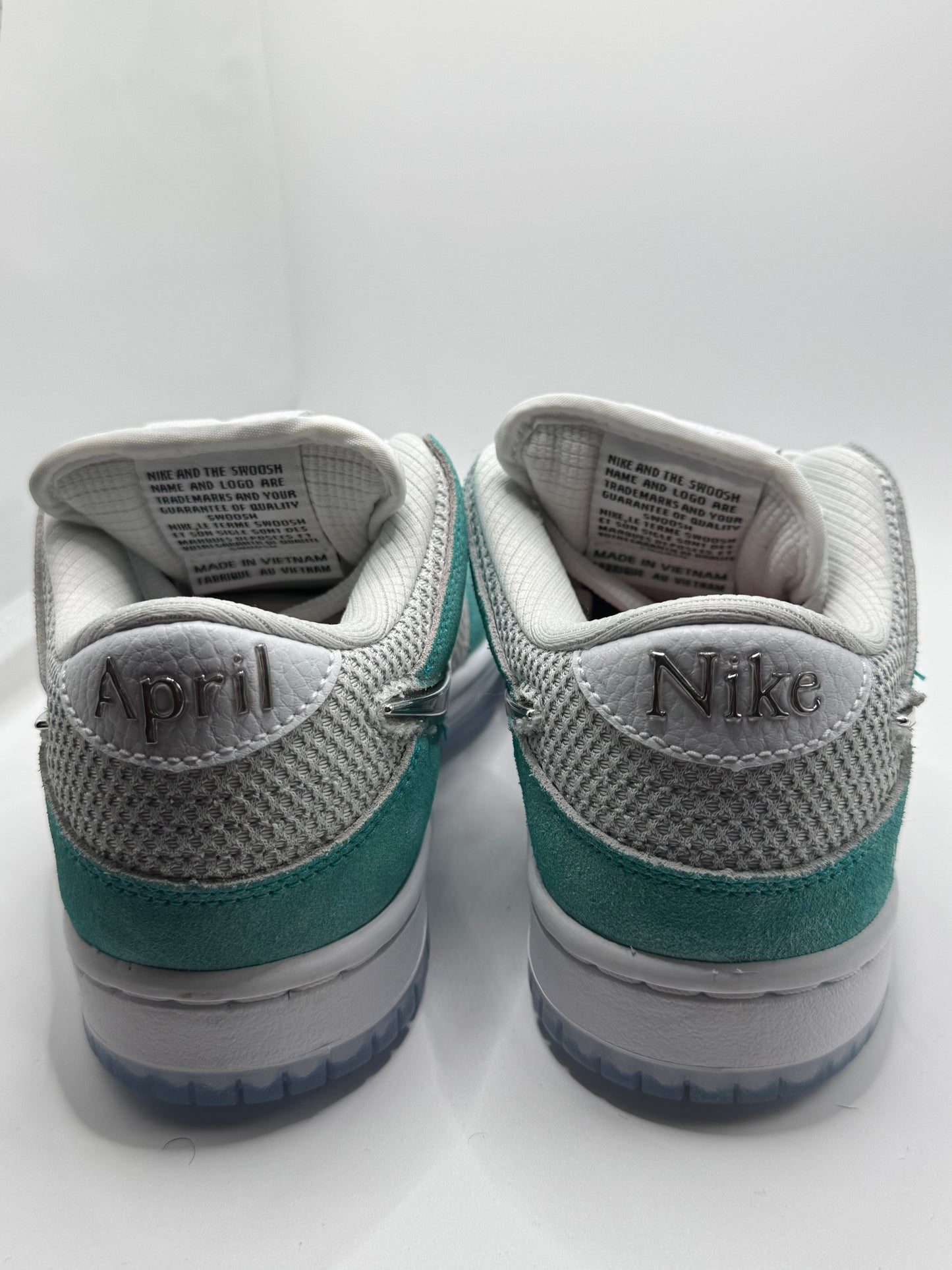 Nike SB Dunk Low April (36)