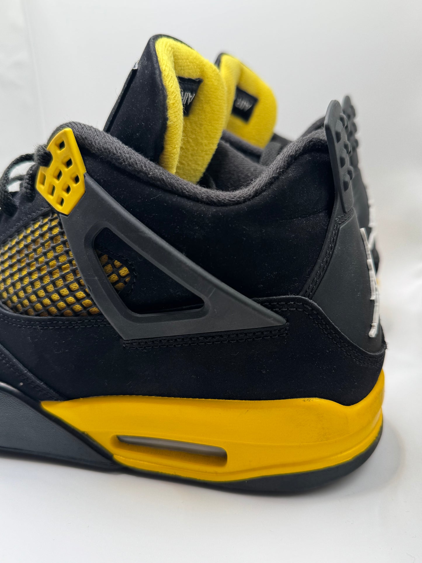 Jordan 4 Retro Yellow Thunder (45,5)