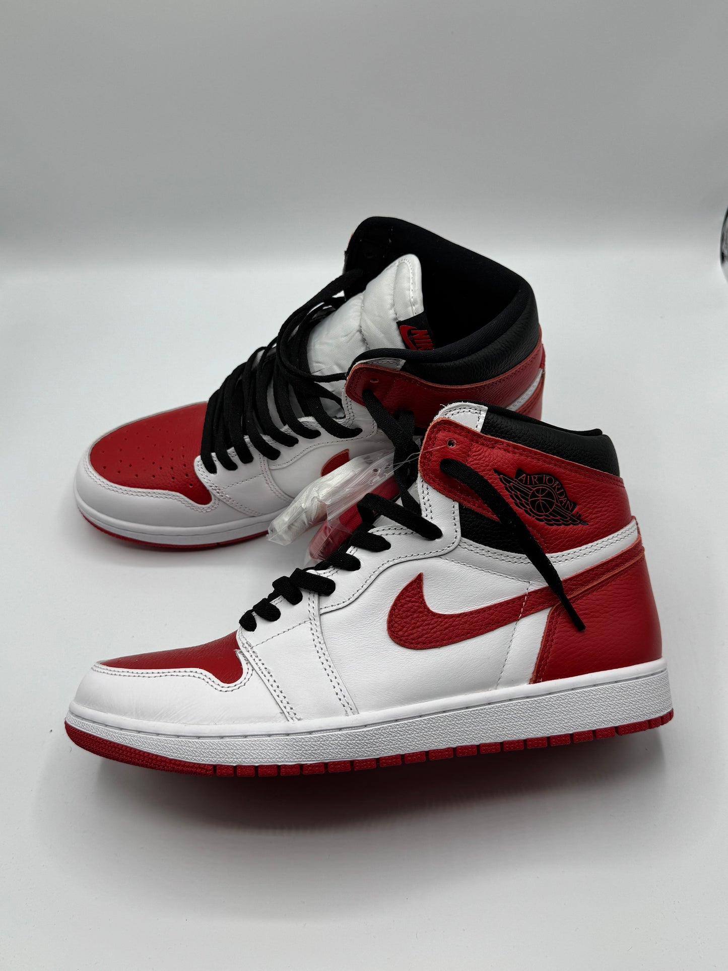 Jordan 1 High OG Heritage (41-45)